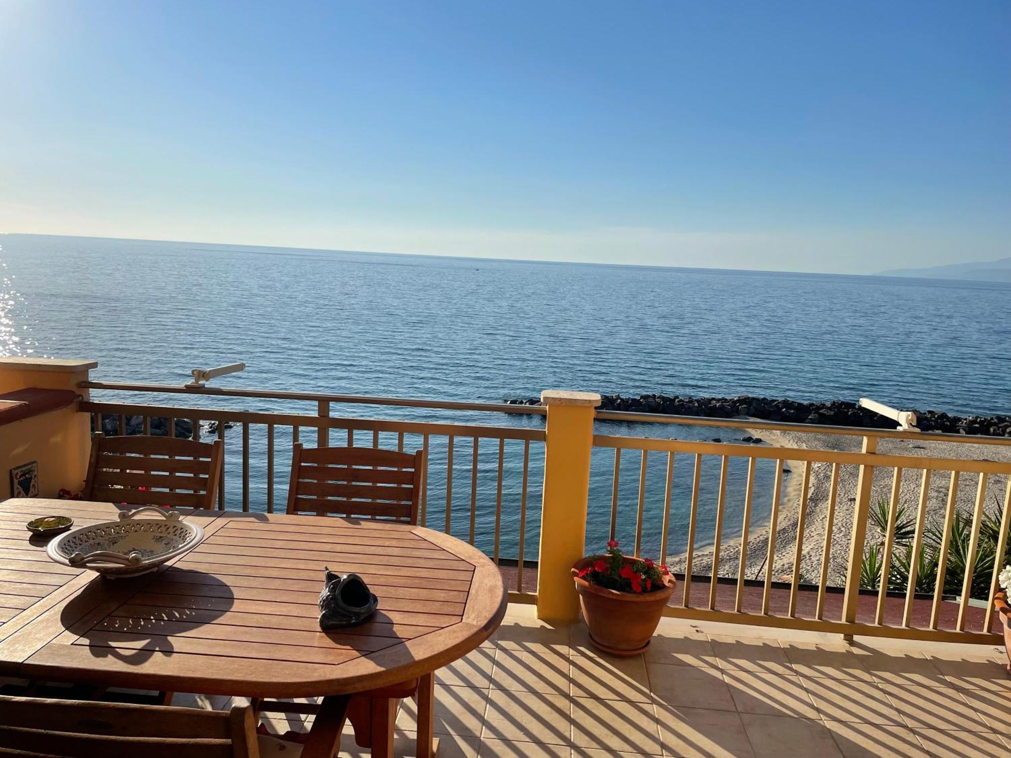 Апартаменты Casa Alexandr Piedigrotta Пиццо Экстерьер фото